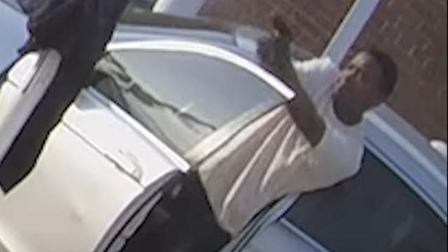 Video: DC police looking for suspects after Southeast gun battle