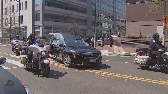 Body of fallen USCP officer Billy Evans escorted to funeral home