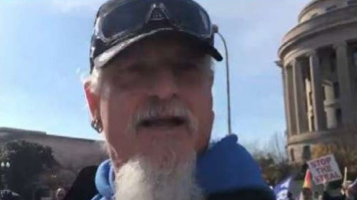 Oath Keepers founding member becomes 1st defendant to plead guilty to federal charges in Capitol riot - Vimarsana News