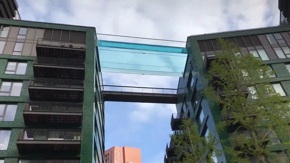 Embassy Garden's sky pool