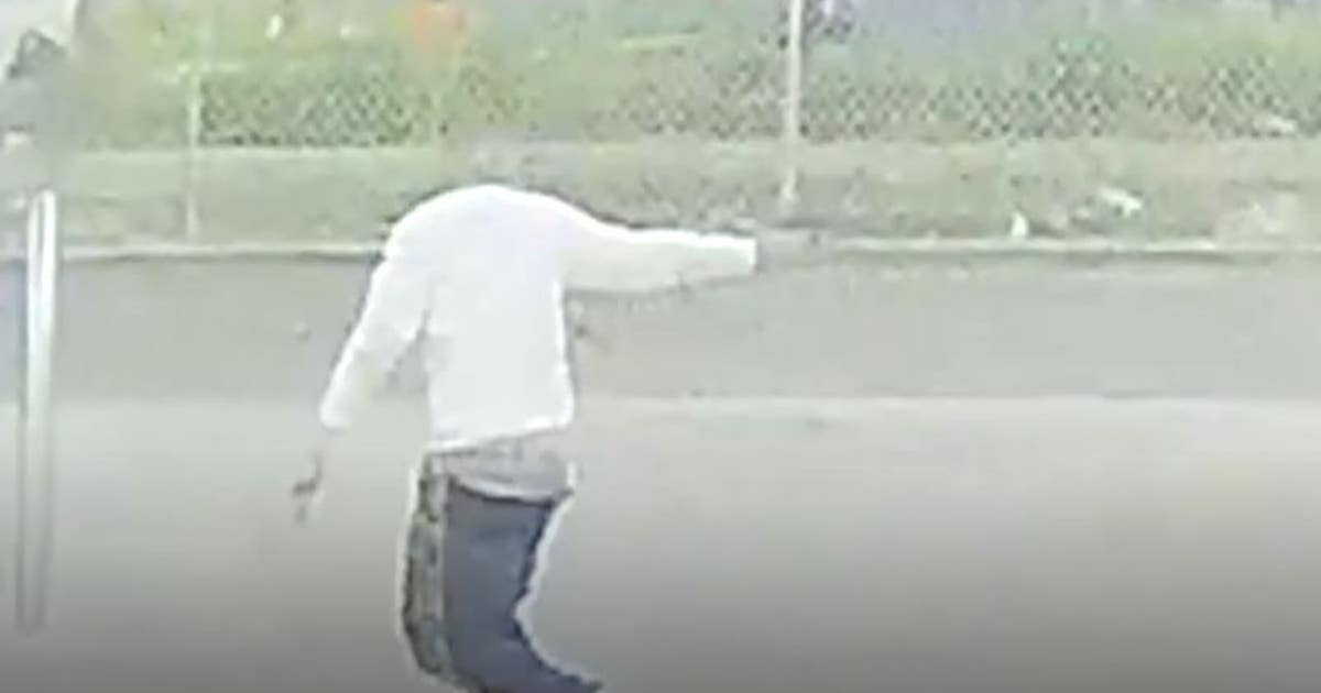 Video: DC police looking for South Capitol Street gunman who was caught ...