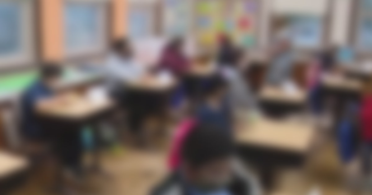 Frederick County students back to school amid nationwide surge in COVID ...