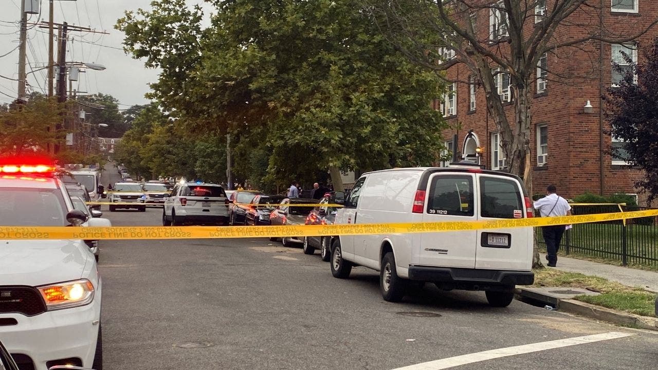 Woman Stabbed To Death In Northwest DC, Police Say | FOX 5 DC