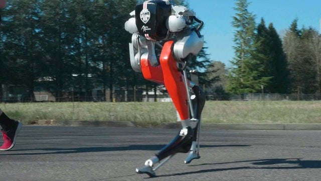 Bipedal robot becomes 1st ever to run 5K, university says