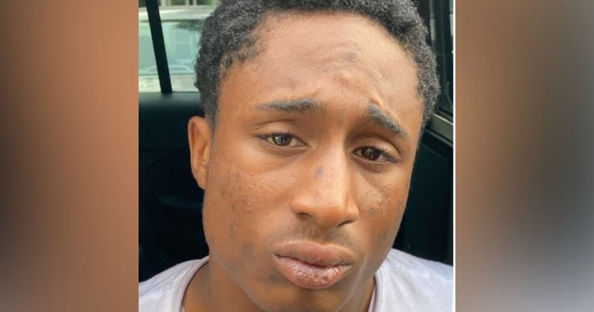 DC man arrested after allegedly crashing stolen car into cop cars ...