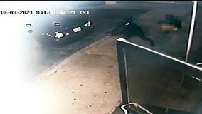 Video: DC gunman caught on camera right before alleged slaying