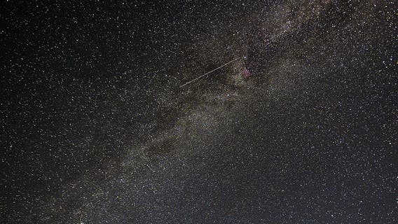 Orionid meteor shower 2021 to peak this week — along with full moon