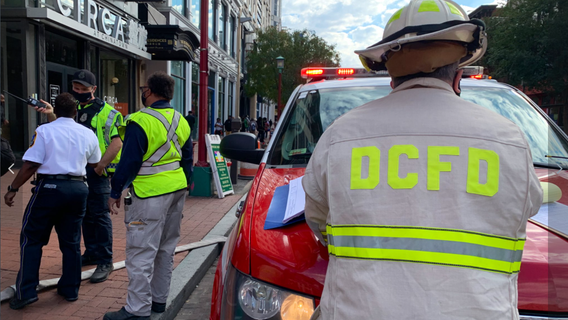 Green, Yellow Line running on single rail only due to fire department activity at Gallery Place