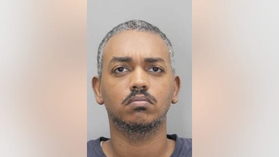 Man charged with sexual battery inside Fairfax County store