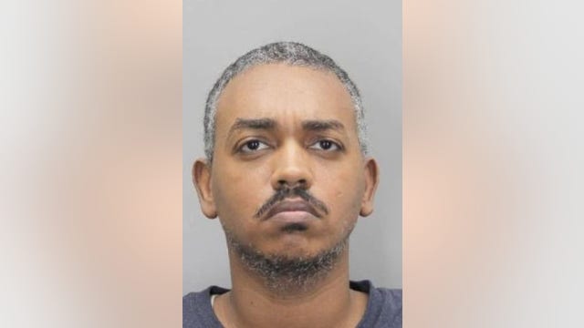 Man charged with sexual battery inside Fairfax County store