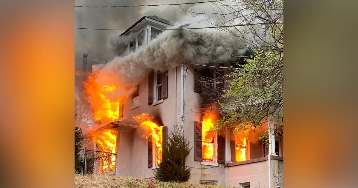 2 alarm inferno forces DC firefighters to evacuate | FOX 5 DC