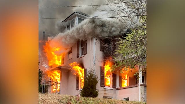 2 alarm inferno forces DC firefighters to evacuate