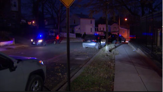 Carjacking with toddler inside vehicle reported in northeast DC