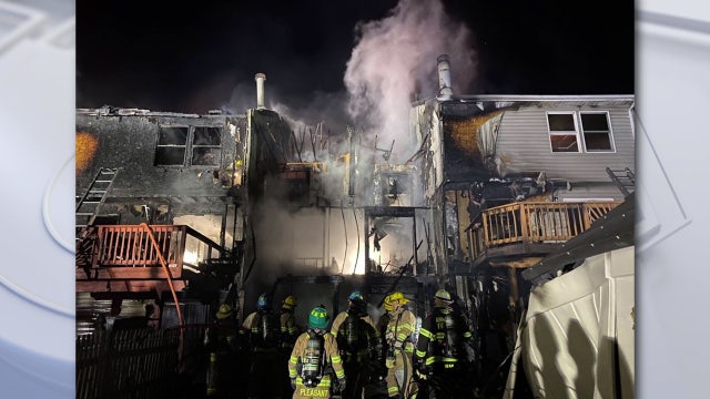 Annapolis 2-alarm fire destroys townhome; firefighter transported for evaluation