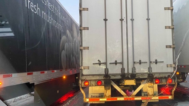 I-95 Shutdown: Virginia Sen. Kaine stuck in traffic on I-95 for 19 hours following winter snowstorm