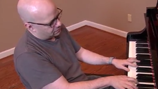 Maryland man known as "PianoDadDan" goes viral on TikTok