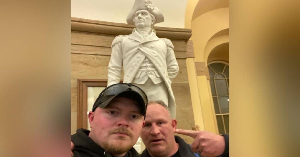 Ex-Virginia police officer pleads guilty in connection with US Capitol ...