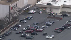 Mall at Prince George's shooting leaves 1 man dead