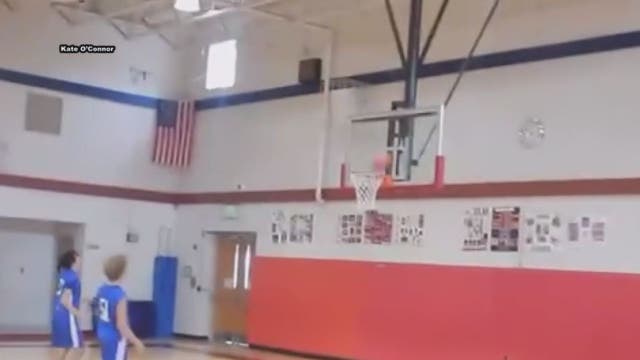 Virginia middle schooler makes game-winning half-court shot at the buzzer