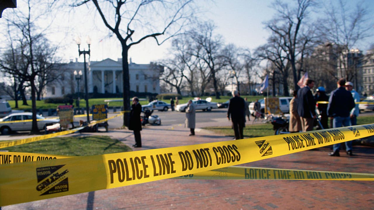 DC Mayor's Violent Crime Plan Aims To Help Hundreds 'at Risk Of Gun ...