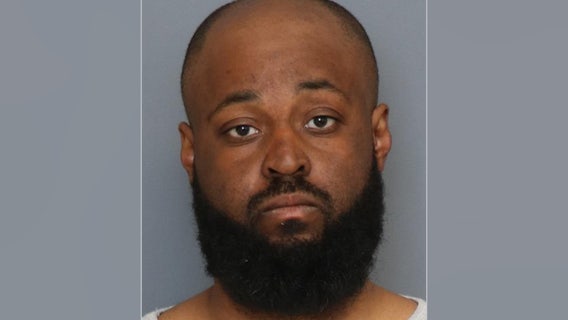 Man with machete arrested, charged after attack in Waldorf: police