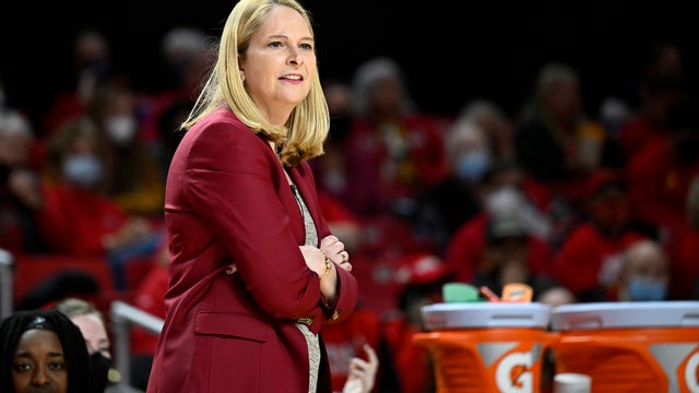 Maryland agrees to contract extension with women's basketball coach Brenda Frese
