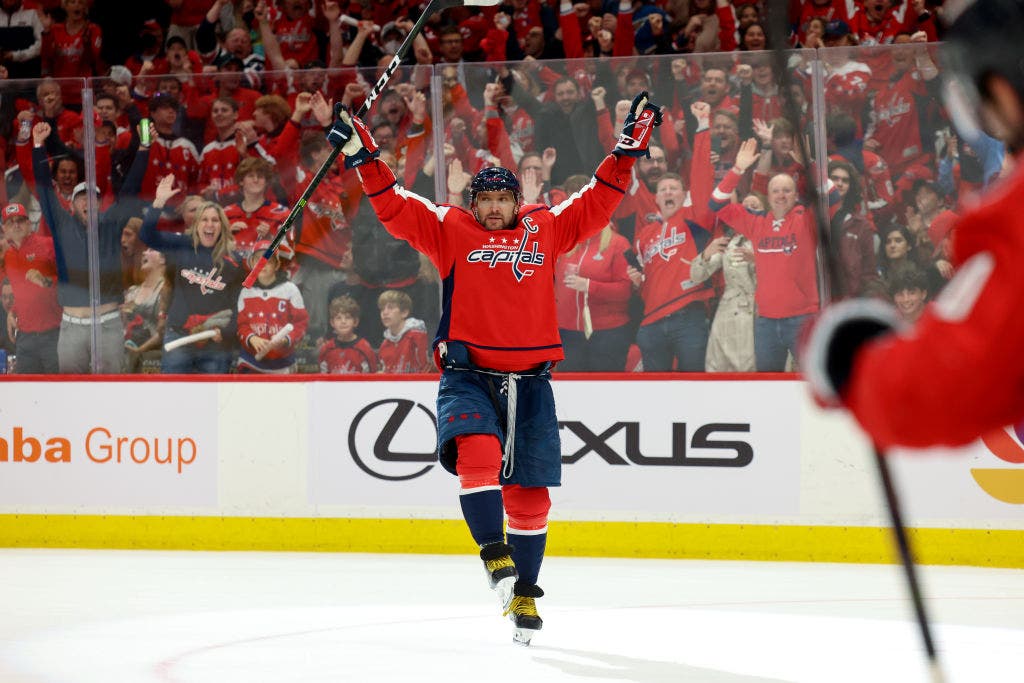Alex 'Ovi' Ovechkin nets historic 900th-career NHL goal
