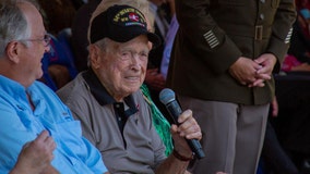 WWII veteran surprised with long-overdue medals, including Bronze Star
