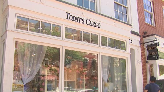 Police search for men accused of stealing rings from Alexandria jewelry store