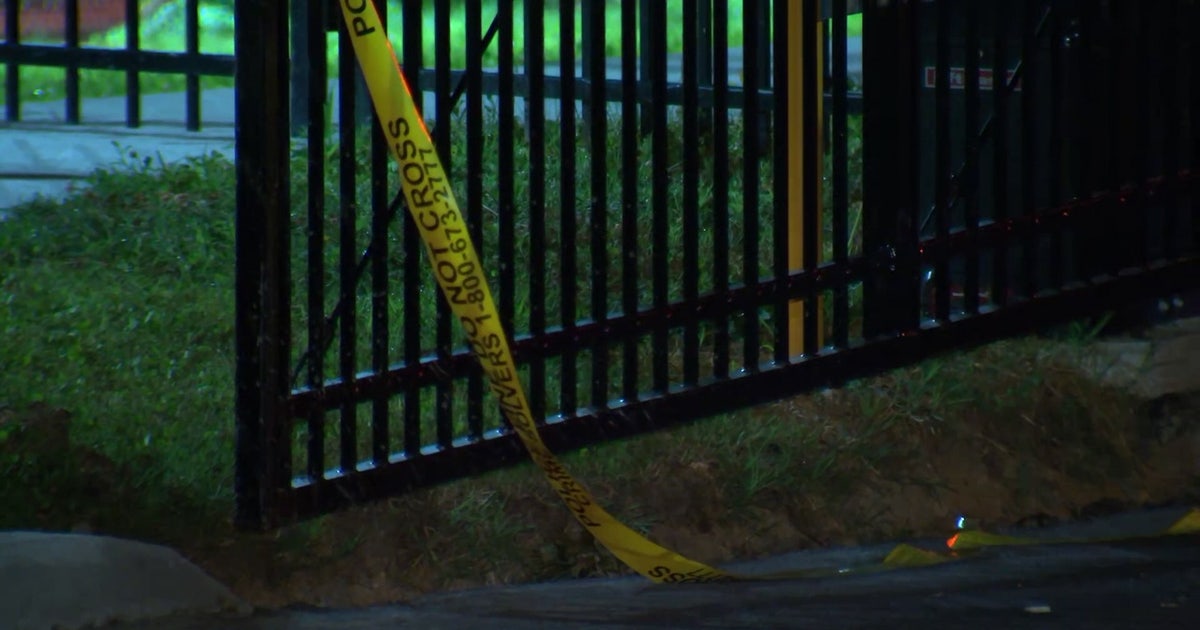 3 shot in Southeast DC; gunman fired shots from SUV, police say | FOX 5 DC