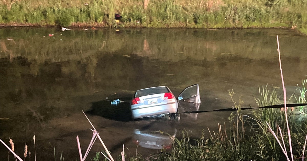 Man dies after crashing car into Frederick County pond | FOX 5 DC