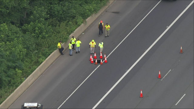 I-270 sinkhole: No time estimate for lanes to reopen, officials say