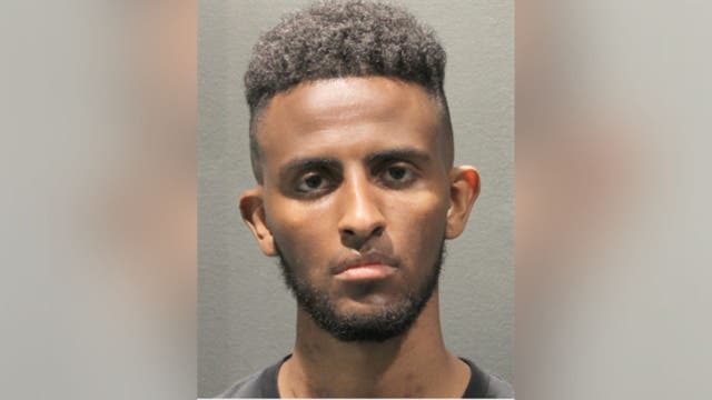 Man charged after attempting to enter Arlington middle school during lockdown