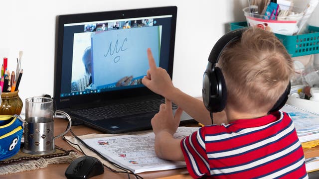 Parents in Fairfax question county's plan to address learning loss