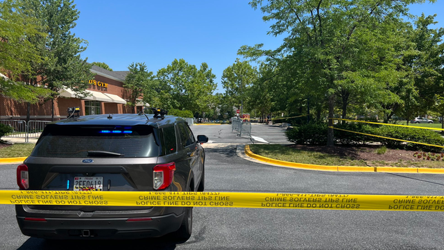 Man taken into custody after barricading himself, child inside Prince George's County home