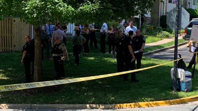 Suspect shot, killed after US Marshals task force attempts to serve warrant at Gaithersburg home