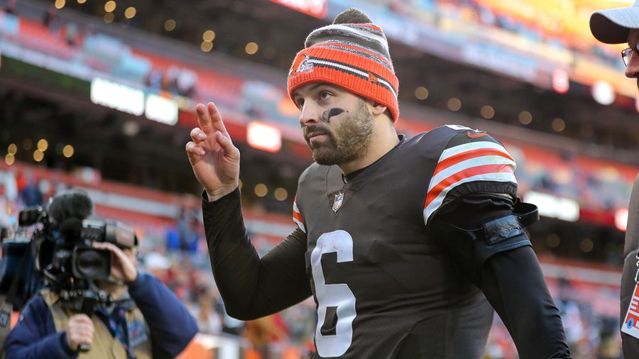 Browns trade QB Baker Mayfield to Panthers