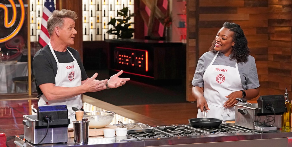 Masterchef season 16 episode on sale 1