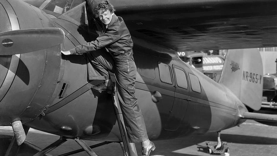 Aviator Amelia Earhart Honored With Statue at U.S. Capitol – NBC4 Washington