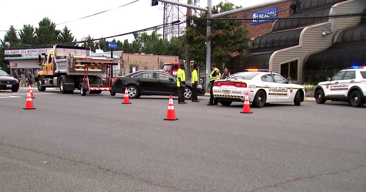 Bicyclist hit, killed by car in Bethesda | FOX 5 DC