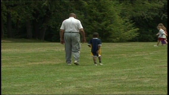 Setting healthy boundaries between parents and grandparents