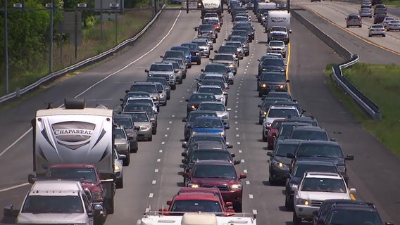 Labor Day weekend travel on the rise; best and worst times to drive