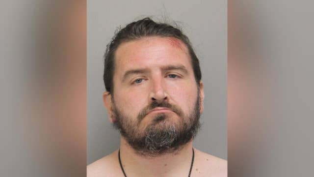 Man arrested for robbing Virginia bank while claiming to be armed with bomb