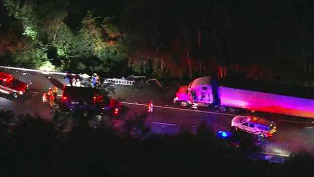 2 dead, several injured after tractor-trailer collides with RV on I-66