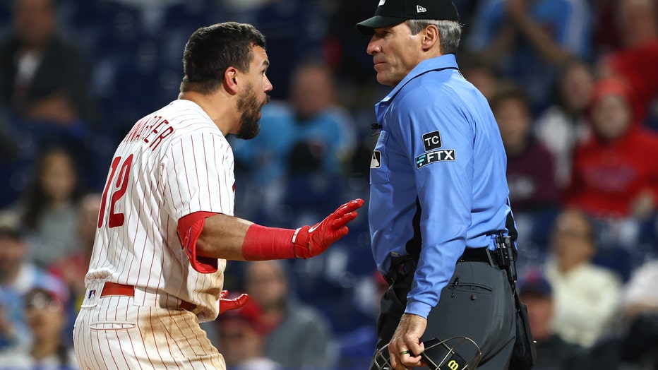 MLB: Umpire Hernandez blew calls, losing World Series job