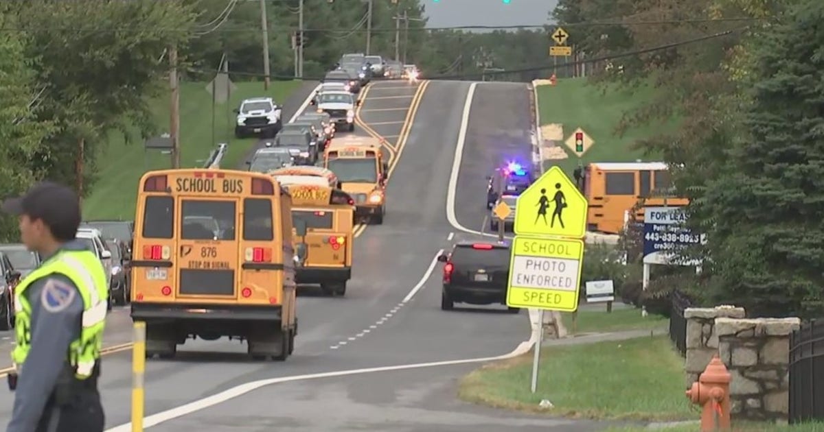 Lockdown lifted after bomb threat at River Hill High School | FOX 5 DC