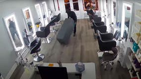 Georgetown robbery suspects caught on camera stealing ATM from salon