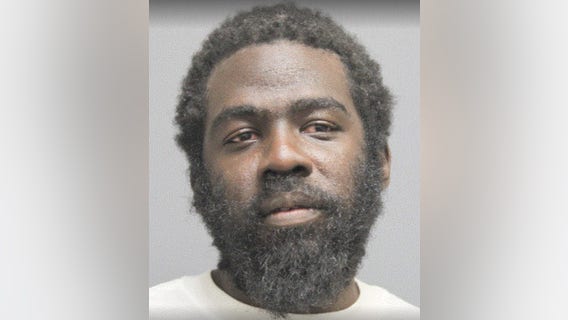 Man accused of exposing himself in kid's area at Manassas Mall arrested