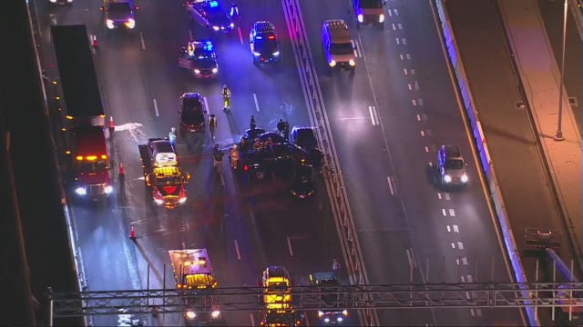 Multiple vehicle crash causes major delays on I-495 in Merrifield