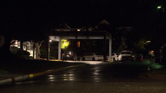 Armed man in custody following barricade inside Silver Spring apartment; shelter in place lifted